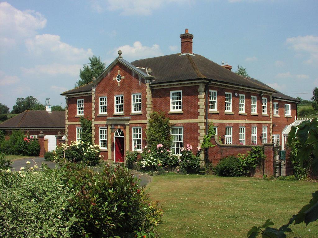 Austons Down Farm B&B Claverdon Exterior photo