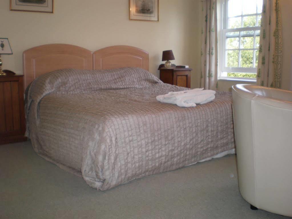 Austons Down Farm B&B Claverdon Exterior photo